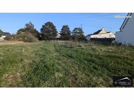 terrain 1071 m² le tour-du-parc