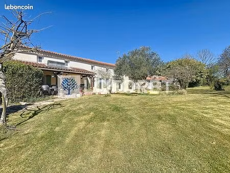 longère 6 pièces 190 m²