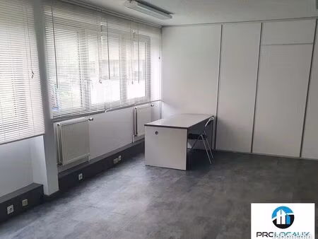 bureaux 352 m²