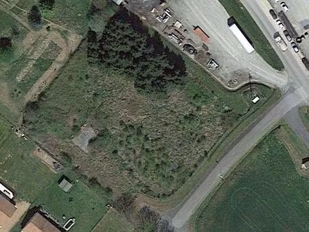 vends terrain constructible en zone artisanale