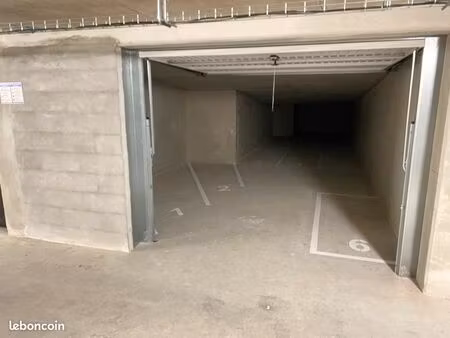 ⚠️ derniere place disponible◊place de parking pour 2 roues – moto / scooter / vélo – gaill