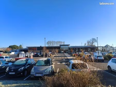 locaux commerciaux  a vendre ou a louer