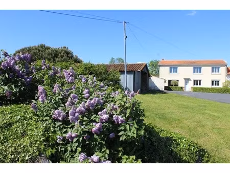 en vente maison 140 m² – 242 650 € |vezins