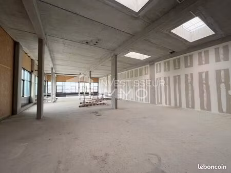 local d'activité 404 m²