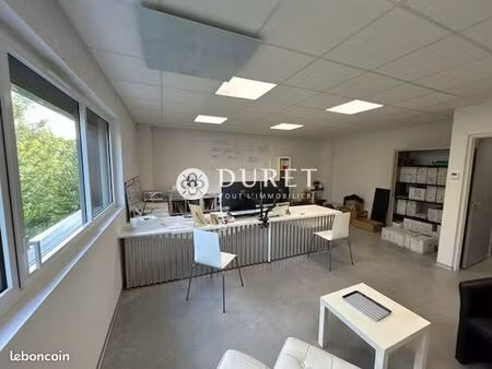 bureaux 31 m² montaigu-vendée