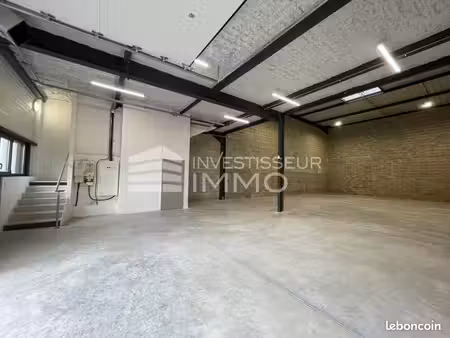 local industriel 270 m²