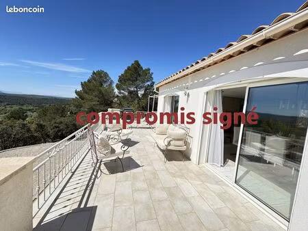 villa 5 pièces 142 m²