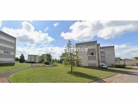 appartement à cognac –53 m² avec parking et cave