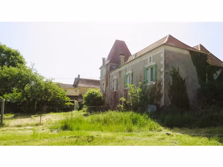 maison de village rénovèe  en pierres (160m2 habitables) +te