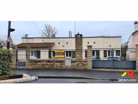 pavillon 7 pièces 140 m²