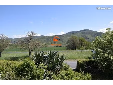 maison 7 pièces 165 m²