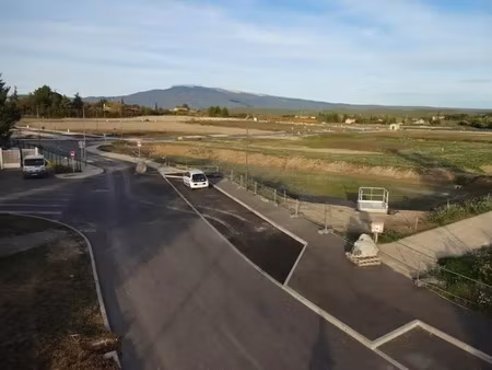 à vendre – terrains industriels de 3 400 et 7 700 m² à mazan – vaucluse (84)