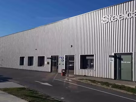 à louer – entrepôt logistique de 7 275 m² à proximité de reims - marne (51)