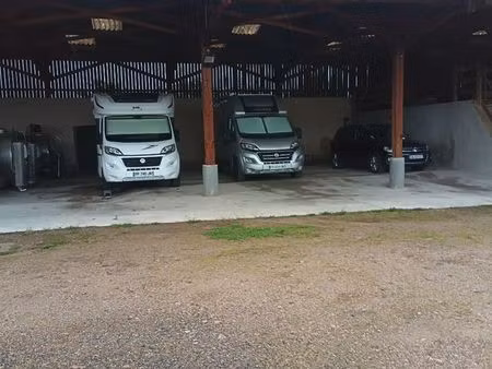 location emplacement camping car