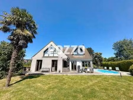 vente maison piscine au val-saint-père (50300) : à vendre piscine / 135m² le val-saint-pèr