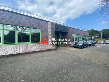 activites-bureaux à louer