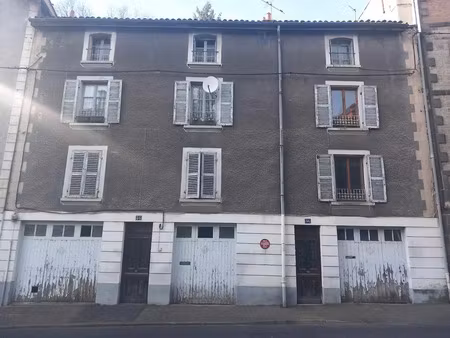 vente maison 12 pièces 559 m² à thiers (63300)  37 000 €