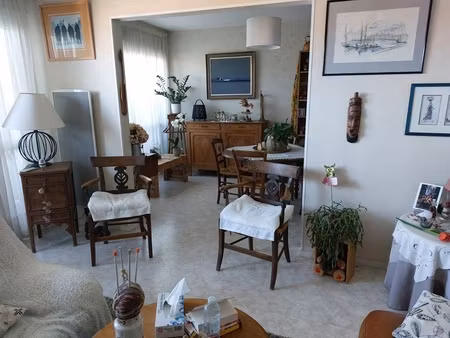 appartement viager à vendre occupé 4 pièces cenon (33) 1 tete dame 80 ans
