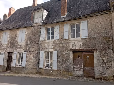 vicomte de turenne : 15 mn de brive - belle propriété famili