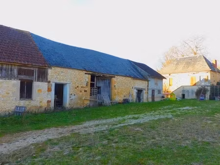 vente ferme 5 pièces 140 m² à gourdon (46300)  148 000 €