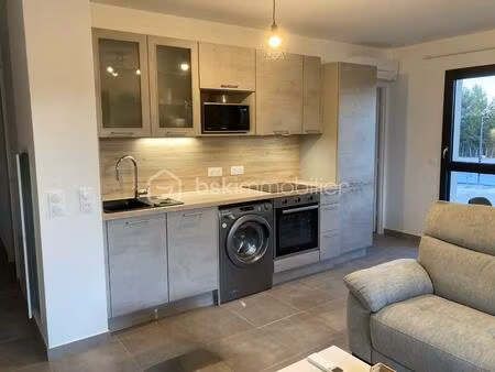 appartement de 42 10 m² à combaillaux