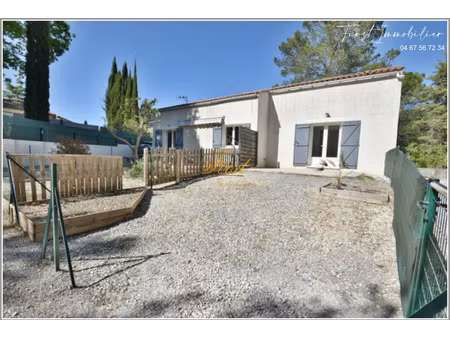 saussines villa 90 m2 composée de 2 appartements f2+ f3 sur