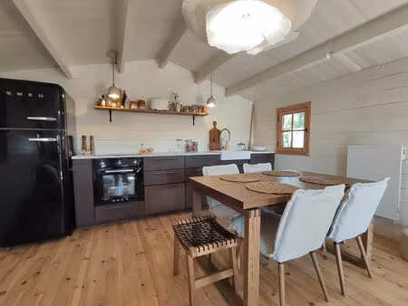 chalet rénové sur terrain de 800m² - plein sud - au calme