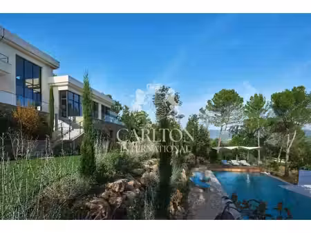 location villa 7 pièces