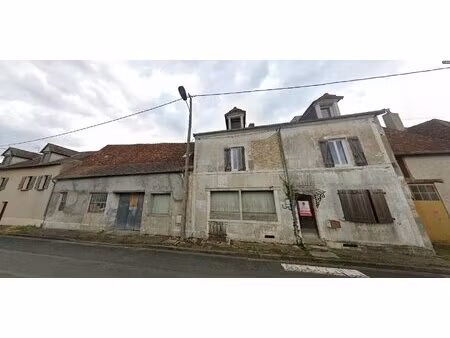 maison de ville st pierre le moutier