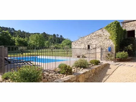 vente maison 8 pièces 195 m² à ruoms (07120)  697 000 €