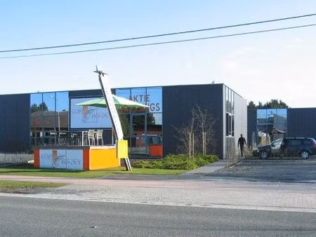 commercieel te koop in putte