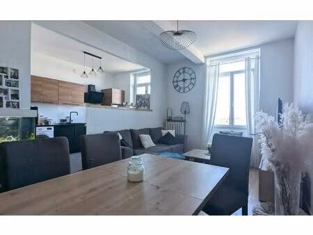 location appartement  75.8 m² t-3 à chenôve  890 €