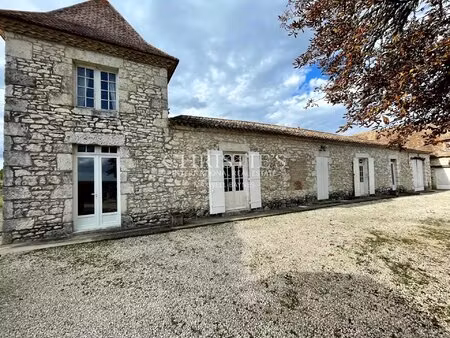 turnkey vineyard of 5.5 ha for sale in pomerol