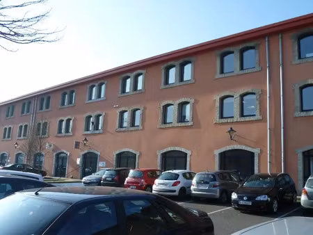 bureaux à louer - 264 m² - centre d'affaires la tannerie