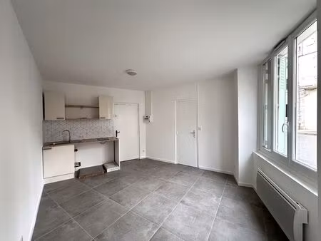 location appartement 1 pièce 18 m² à loriol-sur-drôme (26270)