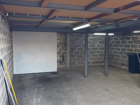 saint medard en jalles entrepot f 110m2