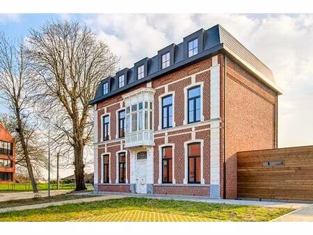 appartement neuf avec vue sur parc et places de parking