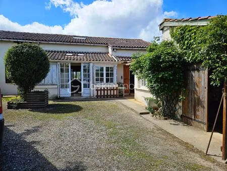 maison ancienne de 150 m² à caudecoste
