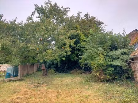 en vente terrain constructible 3 1 ares – 9 990 € |vallon-sur-gée