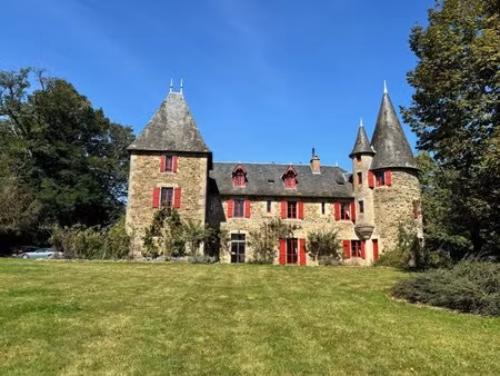 en vente château 511 m² – 1 600 000 € |lagraulière