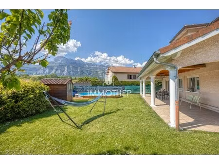 maison de luxe à vendre à froges