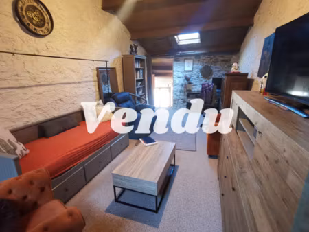 charmante maison de village rénovée au coeur du hameau du soumartre  faugères