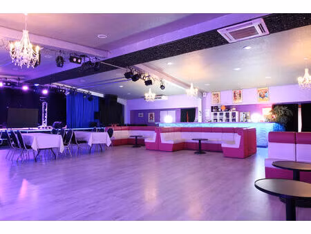 local commercial magneux-haute-rive à vendre