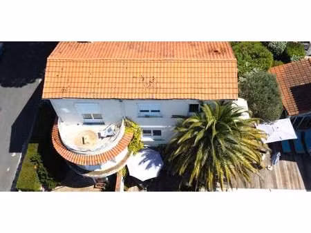 villa avec piscine et jardin royan (17)