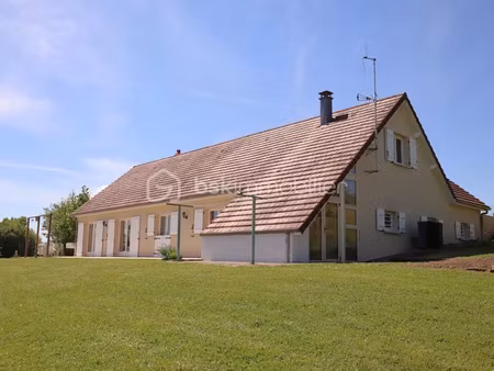 vente maison 5 pièces 163 m² à montdoré (70210)  295 000 €