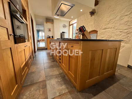 maison 7 pièce(s) 255 m2