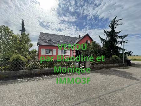 spacieuse maison familiale avec piscine