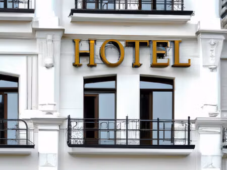 hôtel restaurant moderne chic opportunité rare ca 1 250 000€ ebe 250 000€