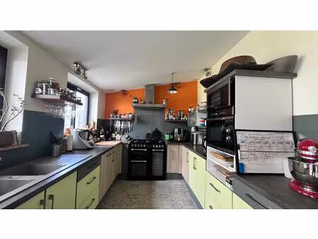 charmante maison mitoyenne dans coeur de village n°6876