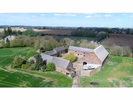 brabant wallon - magnifque ferme à vendre